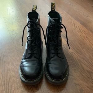 Dr. Martens 8 hole boots